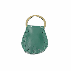 מחזיק מפתחות קמע נ נח בצבע ירוק